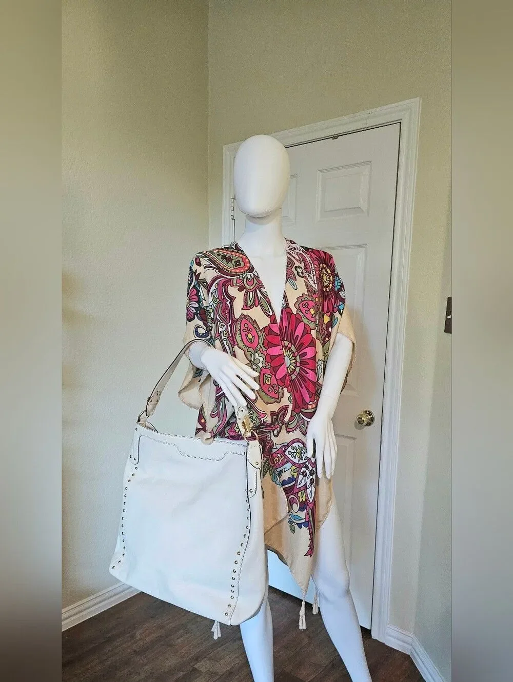 XL Michael Kors White Leather Hobo Studded Bag - Rare